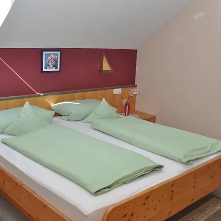 Penzion Cornelia 4*