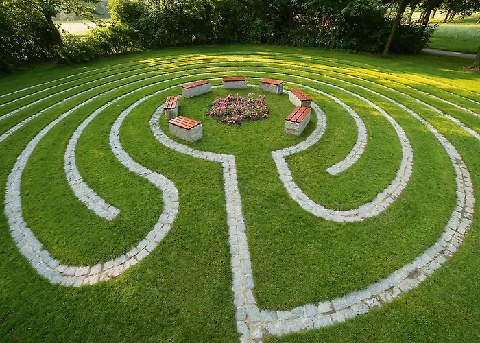 Cornelia Guest house 4*