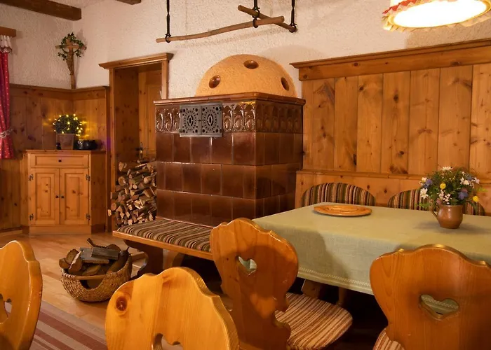 Cornelia Guest house 4*